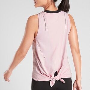 Athleta Foothills Seamless Tank Top in Delicate Pink Cutout Split Tie Back Small